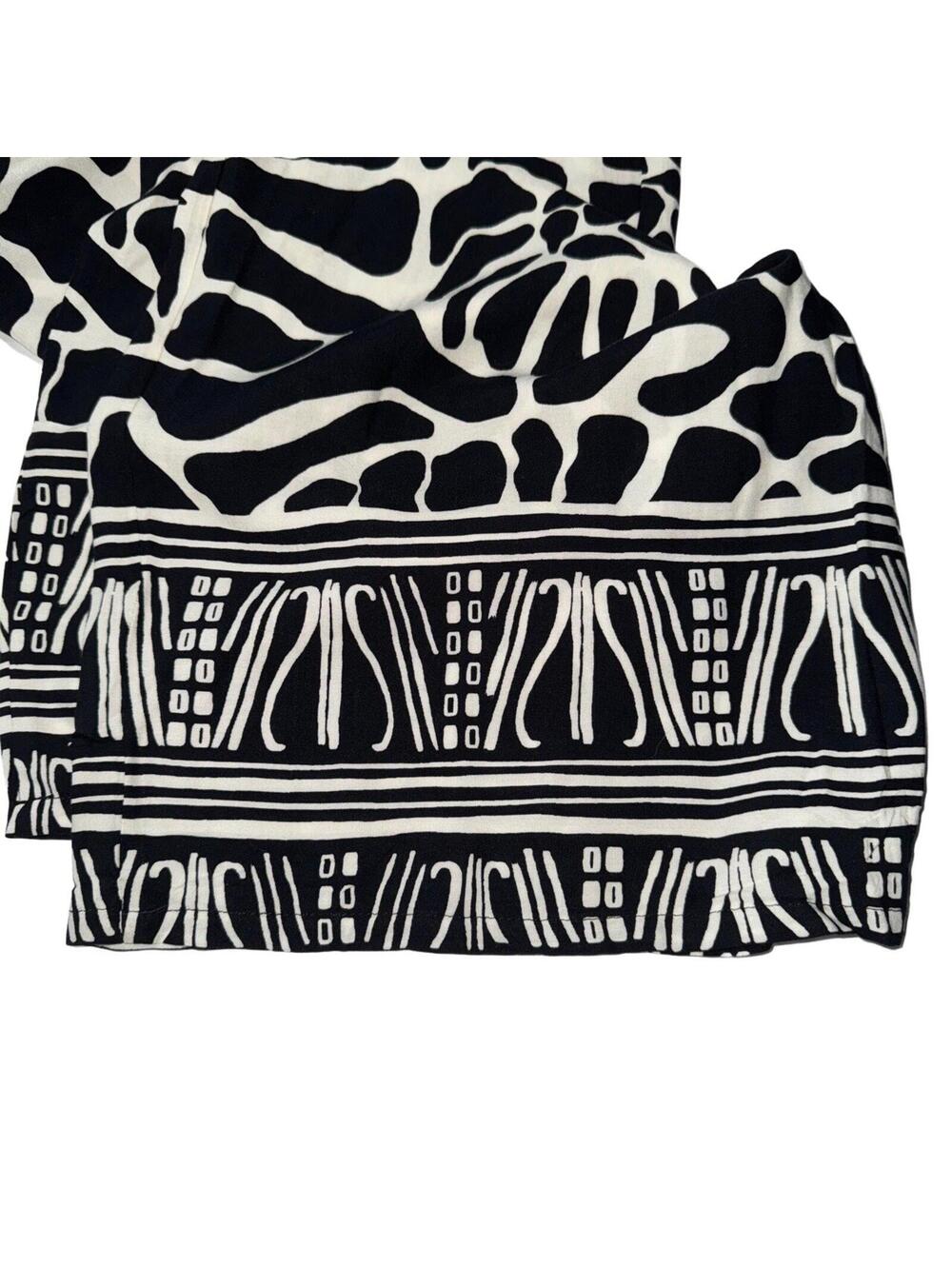 VINCE CAMUTO NWT Women’s High Rise Printed Wide Leg Pants in Black/Ivory-XL - Picture 4 of 7